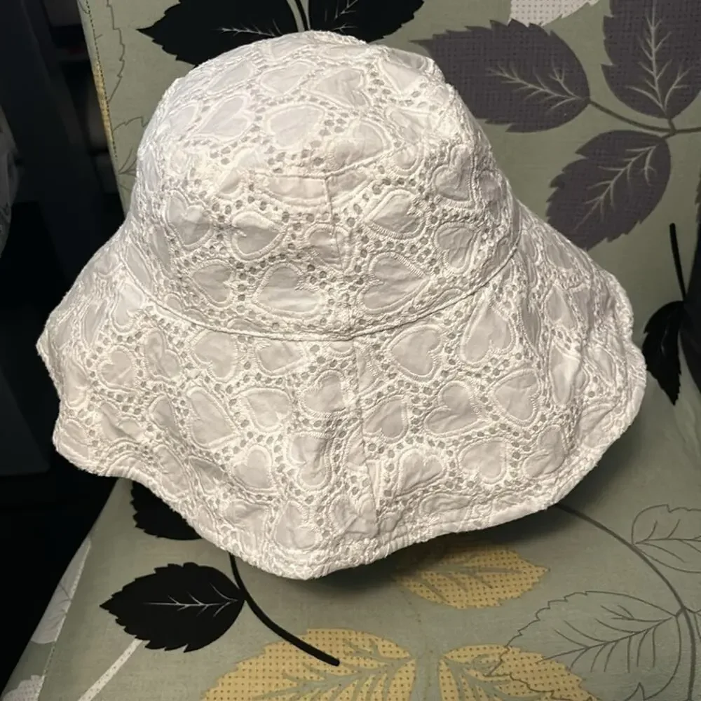 ASOS style broderie